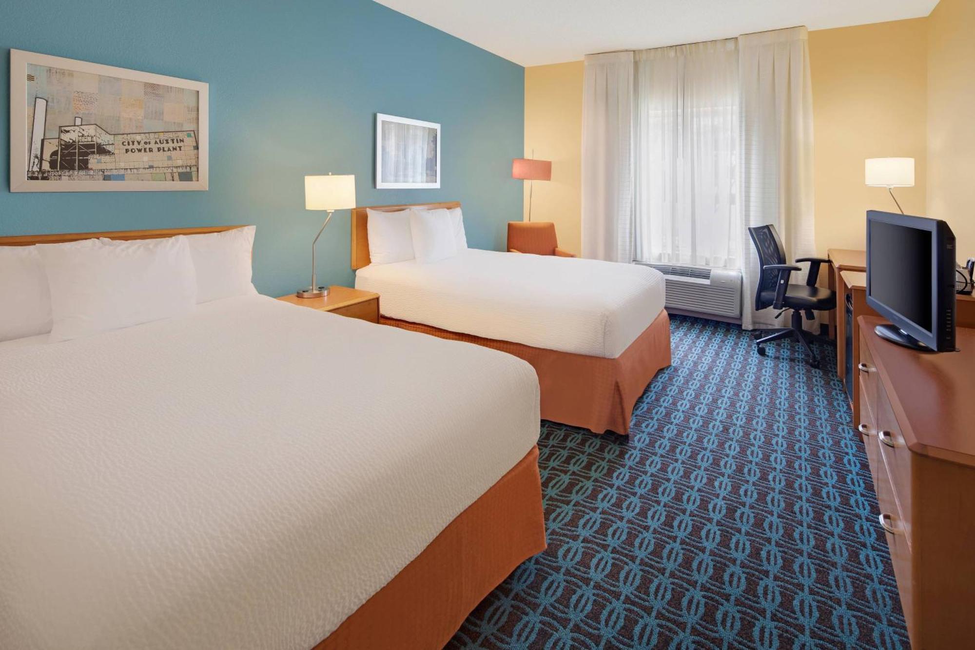 Fairfield Inn & Suites Austin University Area Εξωτερικό φωτογραφία