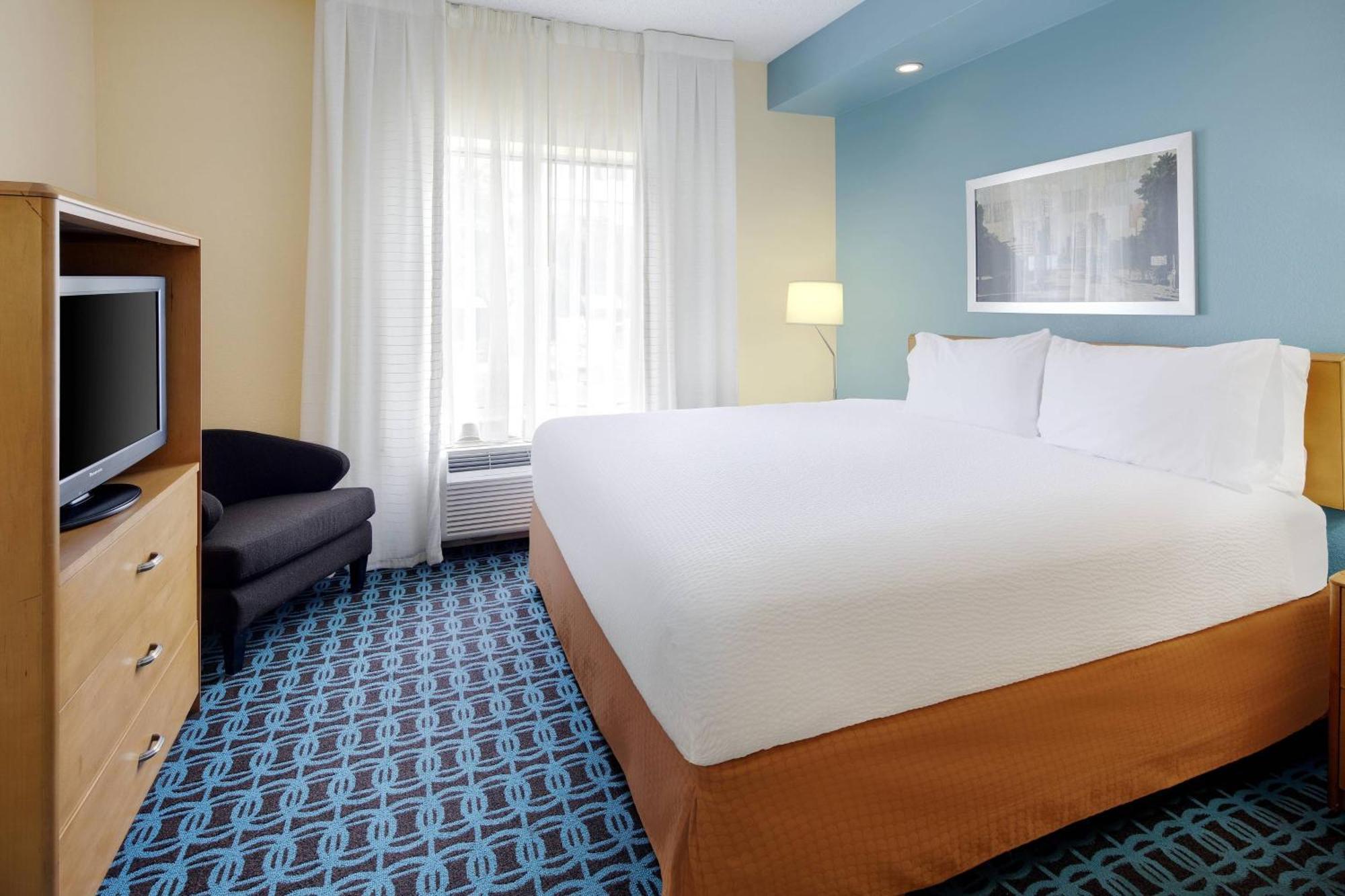 Fairfield Inn & Suites Austin University Area Εξωτερικό φωτογραφία