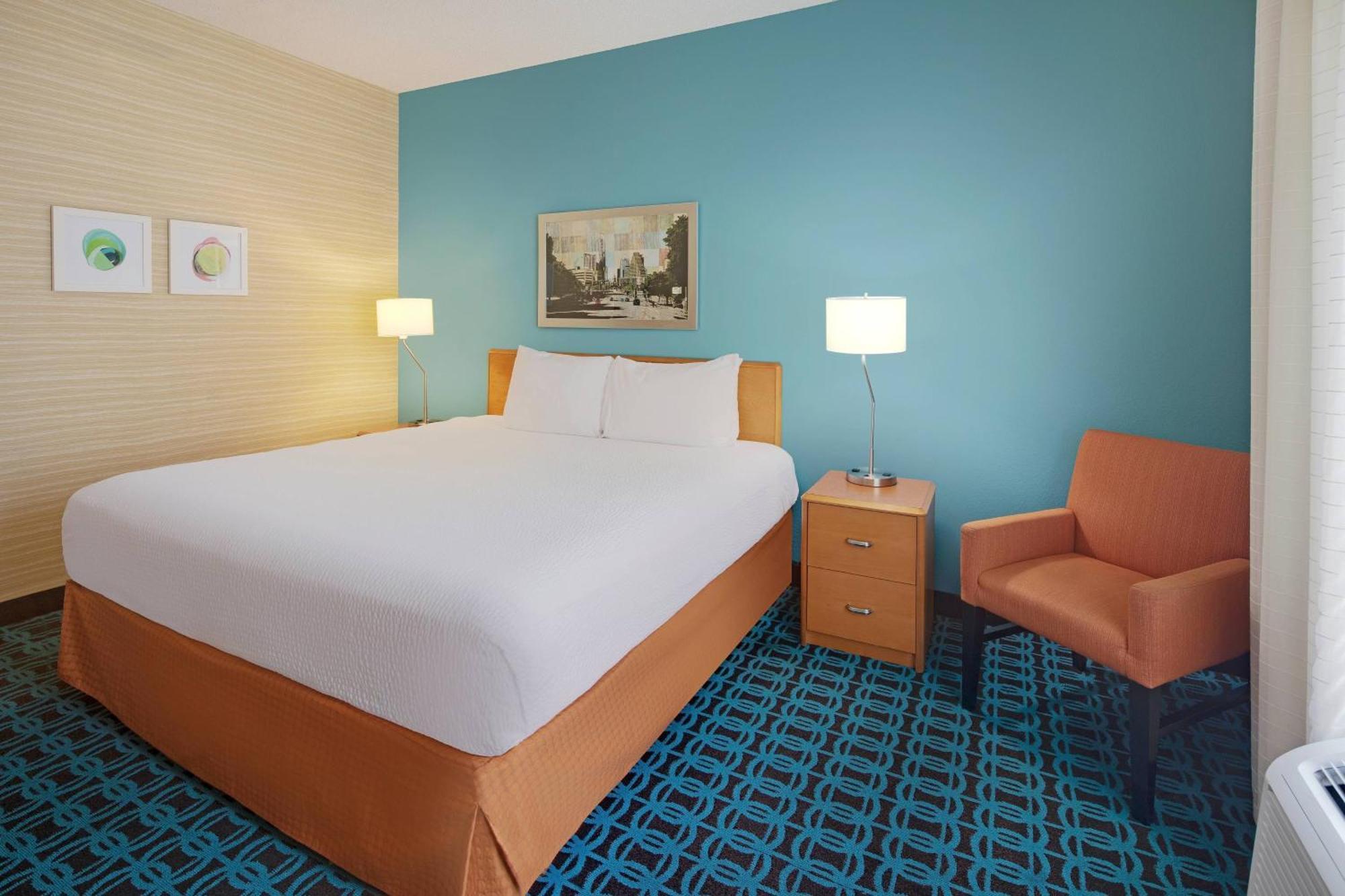 Fairfield Inn & Suites Austin University Area Εξωτερικό φωτογραφία